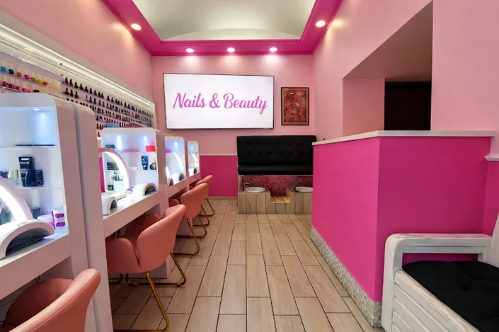 Arkés Nails & Beauty