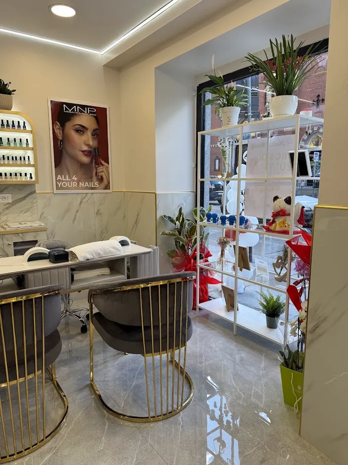 CHIC Nails & Beauty