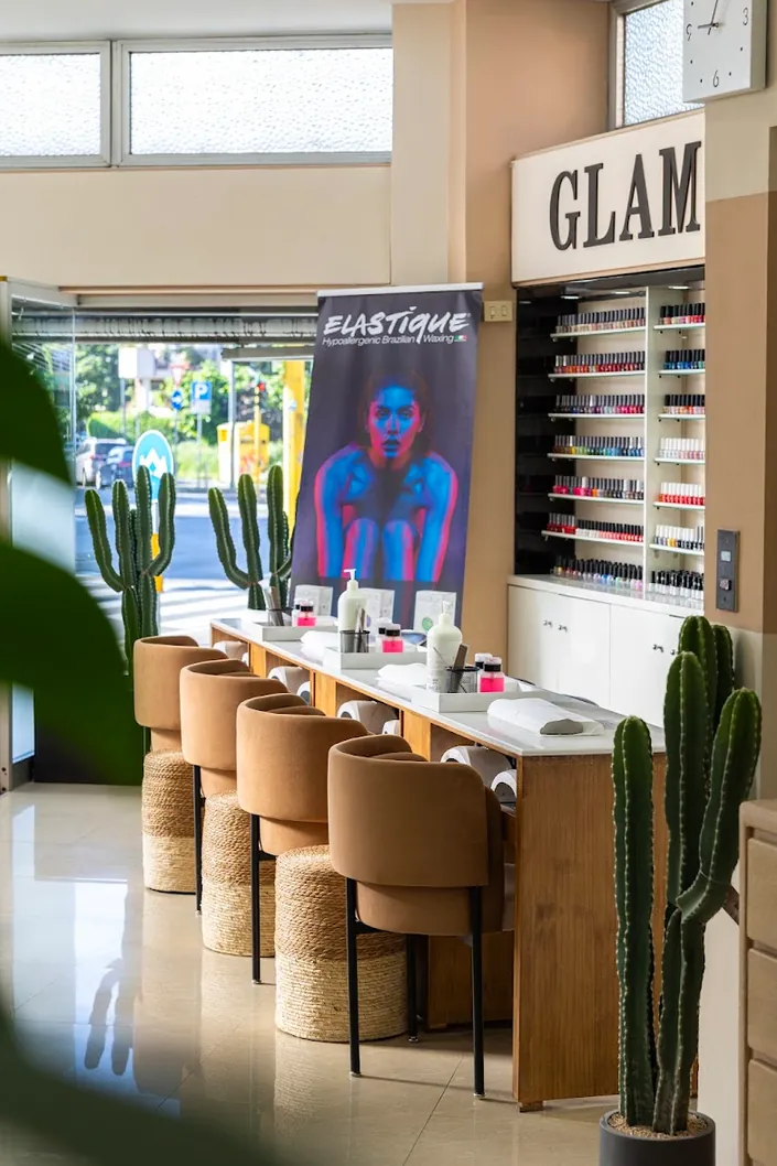 Glam Nails & Beauty