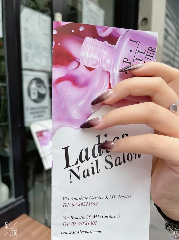 Ladys Nail Salon