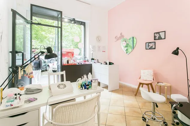 Nail Chic