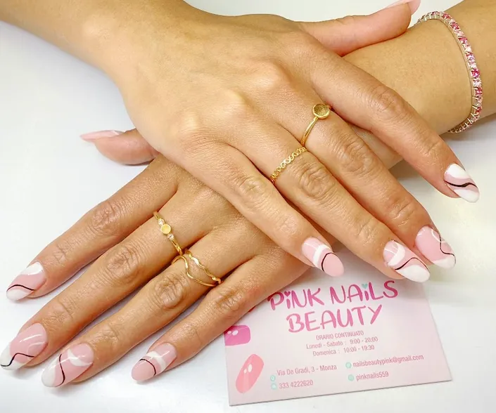 Pink Nails Beauty