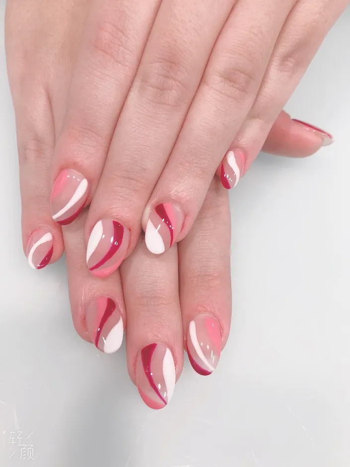 Queen Nail 2