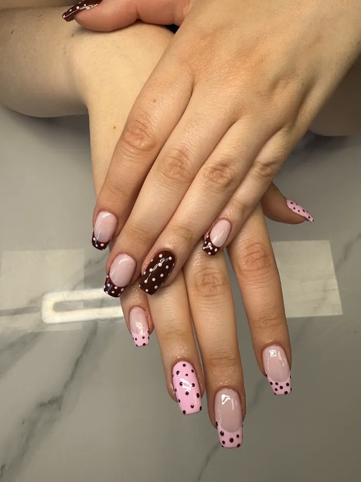 WL Nail